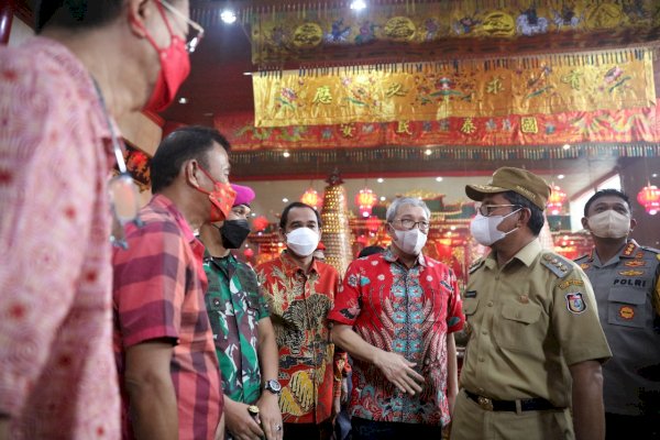 Pastikan Ibadah Tahun Baru Imlek Berjalan Lancar, Wali Kota Danny Kunjungi Klenteng