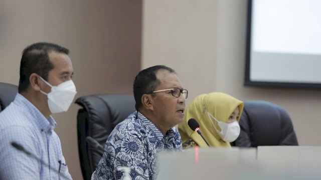 Danny Instruksikan Camat hingga RT/RW Antisipasi Penyebaran Omicron