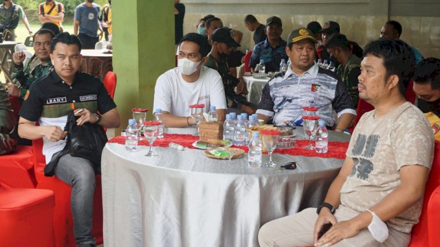 Kadispora Makassar Hadiri Lomba Menembak Kostrad