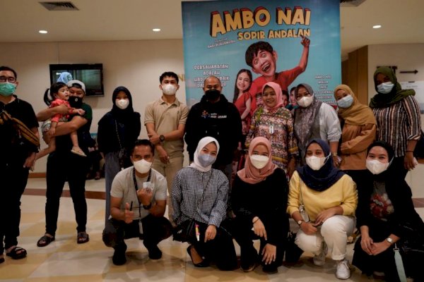 Dukung Sineas Lokal, Kadispar Makassar Nobar Film Ambo Nai Supir Andalan