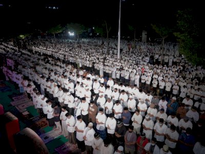 Gerakan Makassar Shalat Subuh Berjamaah, Danny Tekankan Pentingnya Jagai Anakta Jagai Kotata