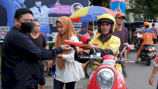 Bapenda Makassar Berbagi Takjil dan Buka Puasa Bersama Anak Panti