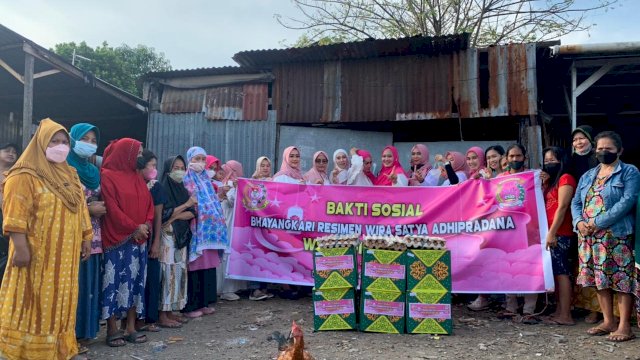 Bhayangkari Resimen Wira Satya Adipradana Polda Sulsel Gelar Bakti Sosial