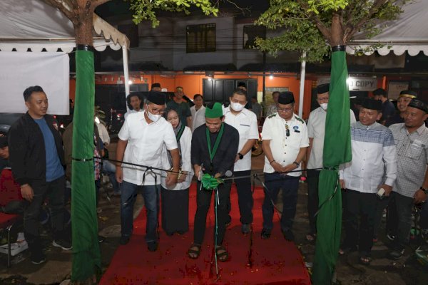 Wali Kota Danny Resmikan Sekretariat Badko HMI Sulselbar