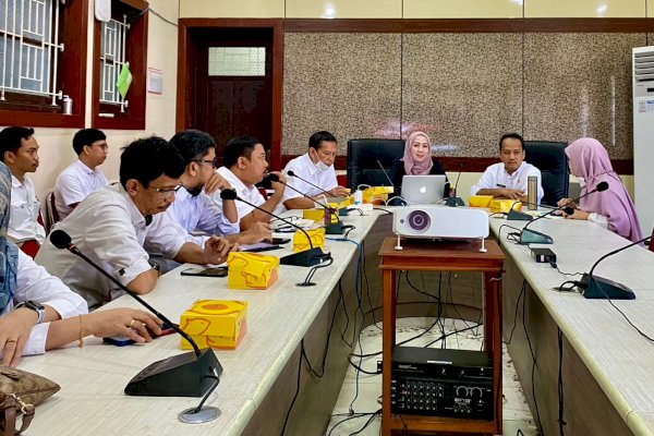 Bahas Program Strategis Pemkot, Tim Ahli Walikota Lakukan Monev Bersama Dinas PU Makassar