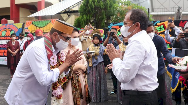 Wali Kota Danny Dampingi Menhub RI Resmikan RS PIP