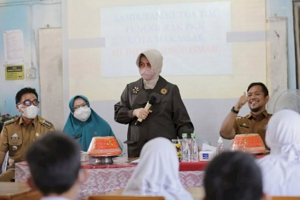 Berantas Stunting, DKP-TP PKK Makassar Ajak Siswa SD Jajan Sehat