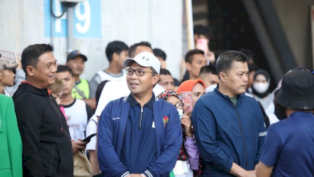 Wali Kota Danny Lepas Peserta Lari Kapolrestabes Makassar Cup, Junjung Sportivitas Bersama Jaga Kota