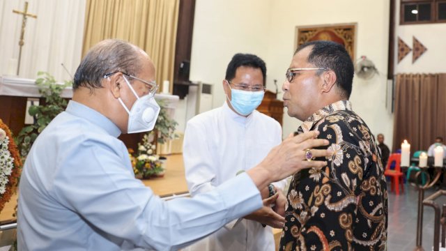 Wali Kota Danny Melayat, Sampaikan Duka Mendalam Wafatnya Pastor Felix Layadi