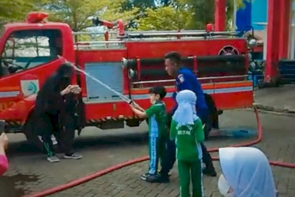 Belajar Menyenangkan Ala RA Arifah di Mako Damkar Makassar