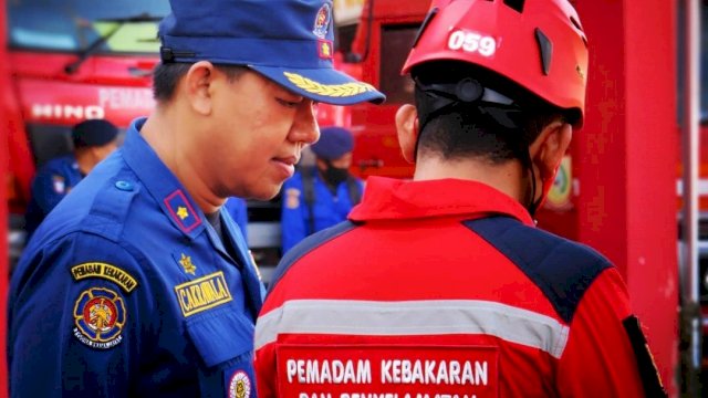 Tidak Hanya Handal Tangani Api, Damkar Makassar Juga Cakap Menyelamatkan