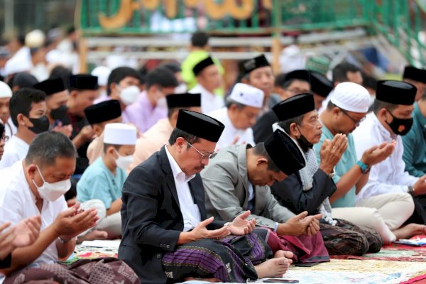 Pemkot Makassar Gelar Shalat Idul Adha 1443/2022 di Lapangan Karebosi Makassar