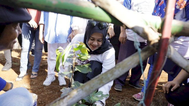 Kunjungi Lorong Edu Park Manggala, Wawali Fatma: Rampungkan Segera