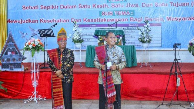 Wali Kota Danny Hadiri Pesta Budaya Batak