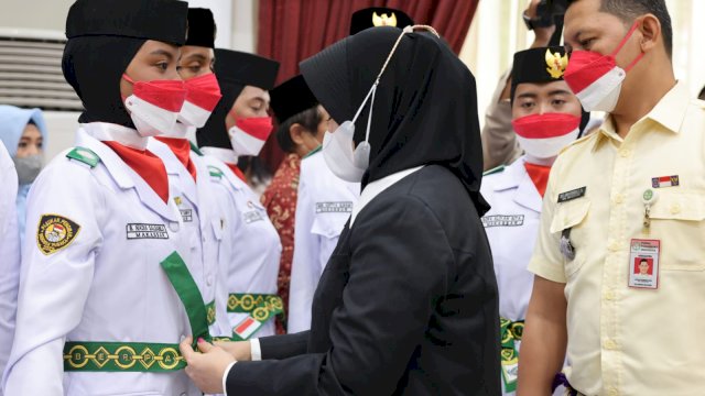 Tidak Ingin Capaska Bersedih Saat Pengukuhan, Ini yang Dilakukan Fatmawati Rusdi