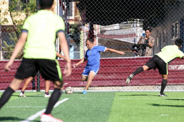 Dukung Pembinaan Sepakbola, Danny Pomanto Apresiasi Kehadiran Lapangan Pelita Kasih