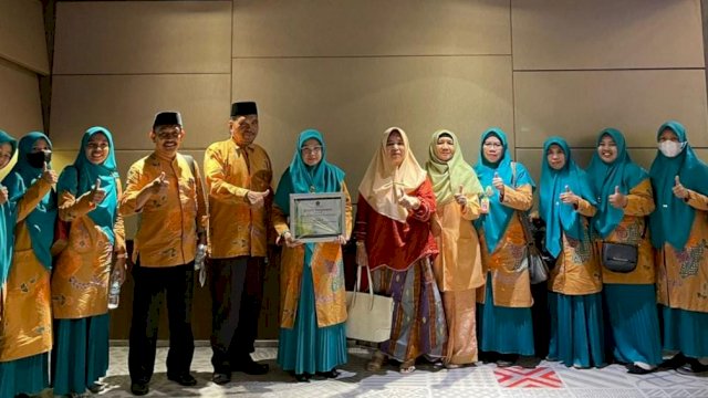 Selamat, MTs Ummul Mukminin &#8216;Aisyiyah Raih Juara 3 Penerapan Madrasah Sehat Tingkat Provinsi Sulsel