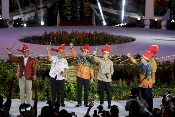 Sejumlah Kepala Daerah Berbalas Pantun, Wujud Dukungan Bagi F8