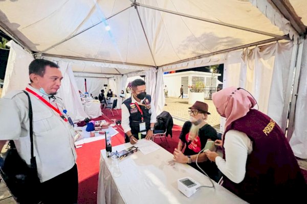 Posko Dinkes Tersedia di Setiap Zona F8, Layani P3K Hingga EKG