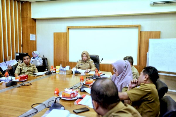 Jelang Penilaian Adipura Fatmawati Bahas Budaya Bersih Bersama Seluruh Camat