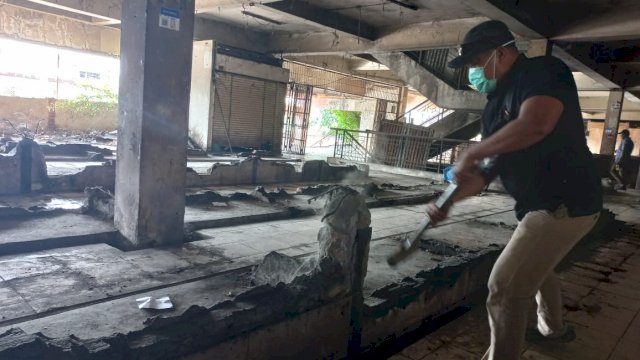 Renovasi, Perumda Pasar dan DPU Relokasi Pasar Terong