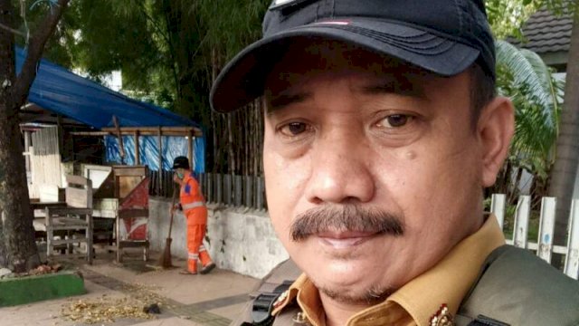 Lurah Tompo Balang Rutin Pantau Kebersihan Wilayah