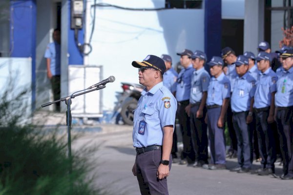 Pimpin Apel Pagi, Beni Iskandar Ajak Peserta Hening Cipta Untuk Korban Kanjuruhan