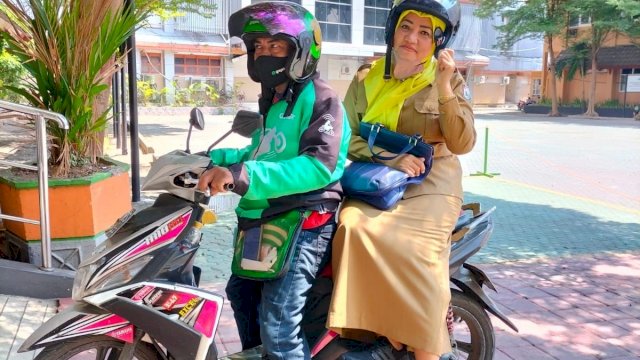 Pekan Ketiga Pemkot Ojol Day, Kadis PU Makassar Gunakan Ojek Online