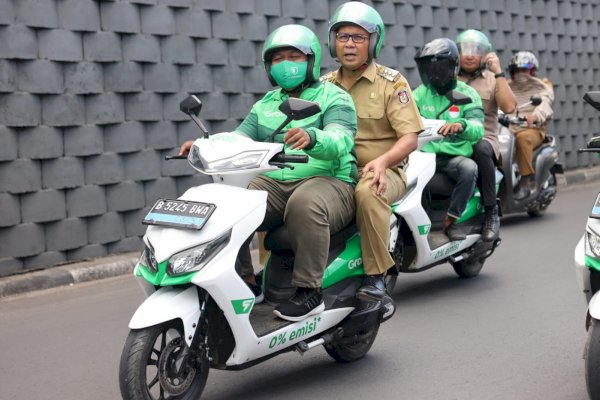 Wali Kota Makassar Gunakan Ojol Kunjungi Sejumlah Lokasi