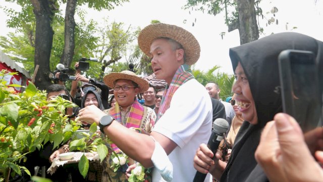 Ganjar Pranowo Puji Program Pengendali Inflasi Lorong Wisata: Patut Kita Contoh!