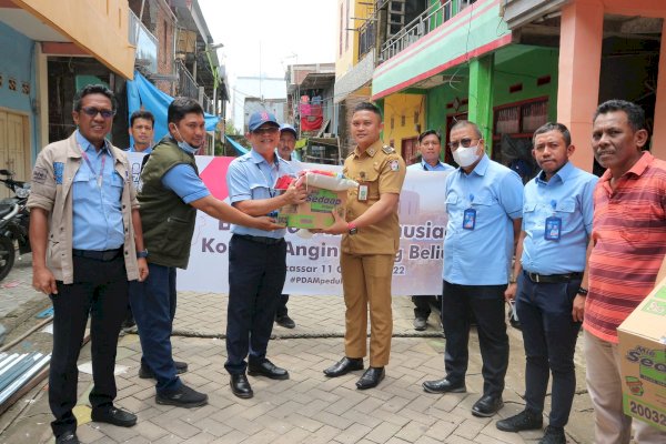 PDAM Makassar Peduli Sambangi Lagi Korban Bencana di Maccini Sombala