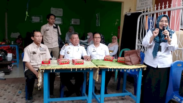 Dewan Lorong Tes Urine Bahaya Narkoba di Makassar