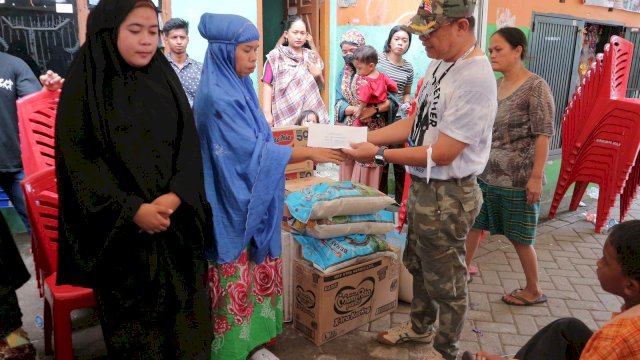 Beni Iskandar Santuni Keluarga Korban Petugas Kebersihan