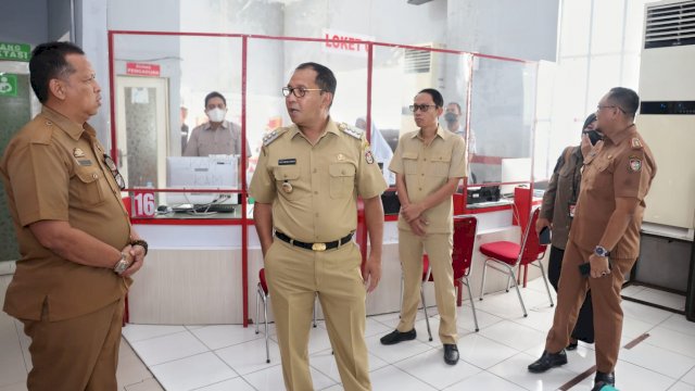 Danny Pomanto Sidak Dukcapil, Apresiasi Layanan dan Fasilitas Kantor