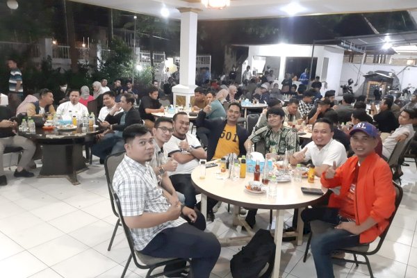 Jelang Pelantikan IKA Unhas Makassar, Rudianto Lallo Siapkan Seragam Pengurus