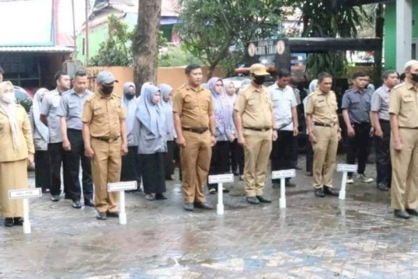 Pimpin Apel Pagi, Ini Pesan Sekcam Ujung Tanah