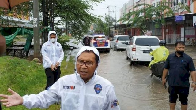 Danny Kerahkan Seluruh OPD Turun Langsung Pantau Lokasi Pengungsi Banjir