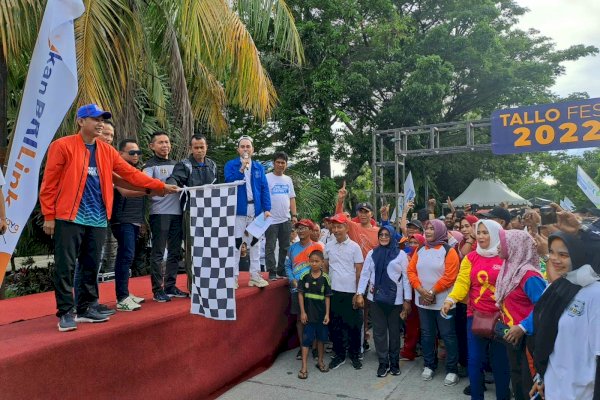 Ketua DPRD Rudianto Lallo Lepas Jalan Sehat Tallo Fest