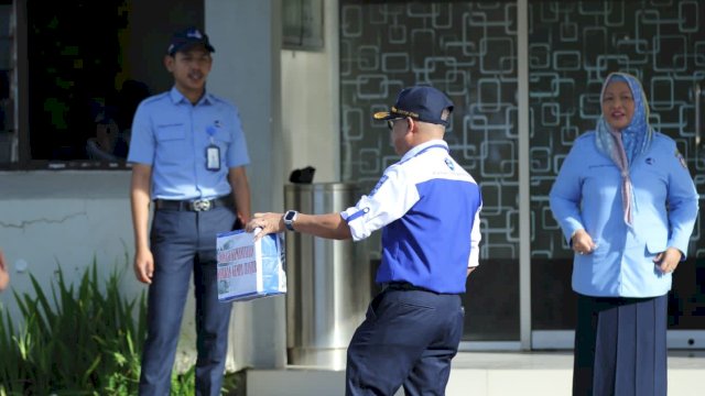 Beni Iskandar Ajak Seluruh Pegawai Perumda Air Minum Kota Makassar Bersimpati untuk Bencana di Cianjur