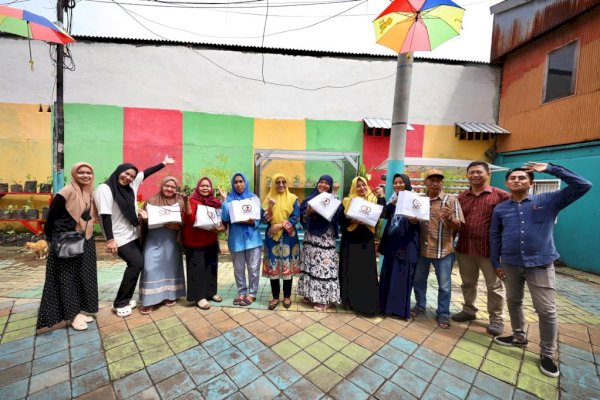 Kunjungi Lorong Wisata, Dinas Kominfo Makassar Games Bareng IRT