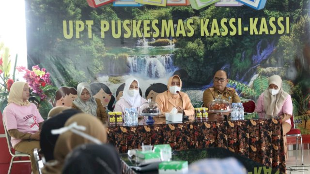 Kampanyekan SADARI, Indira Yusuf Ismail Berbagi Kisah Sebagai Survivor Kanker