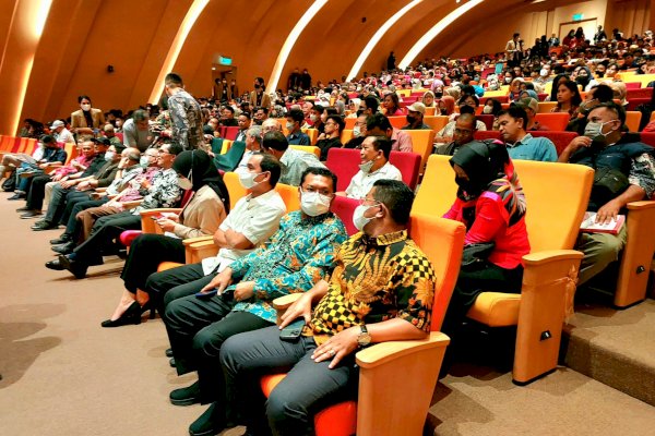 Rudianto Lallo Hadiri Bedah Buku Aldera di Bandung