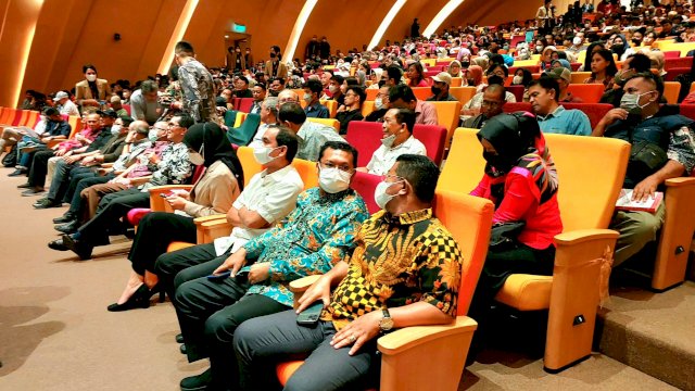 Rudianto Lallo Hadiri Bedah Buku Aldera di Bandung