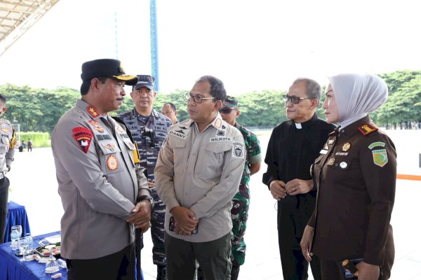 Danny Pomanto Hadiri Apel Gelar Pasukan Operasi Lilin 2022 Jelang Natal dan Tahun Baru 2023