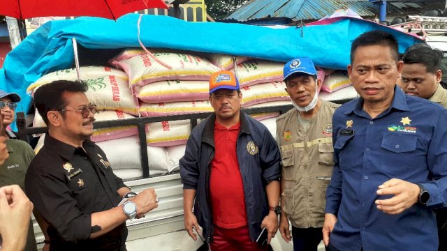 Jelang Nataru Mentan SYL sidak di Pasar Terong