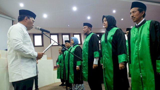 Kado Akhir Tahun 2022, Danny Pomanto Launching 10 Ribu Al Qur’an Digital Medina