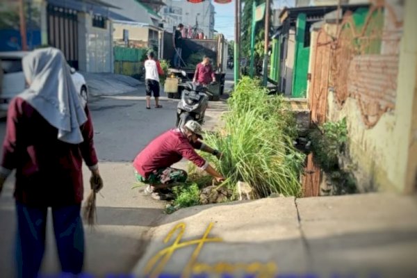 Giat Sabtu Bersih Kelurahan Timungan Lompoa