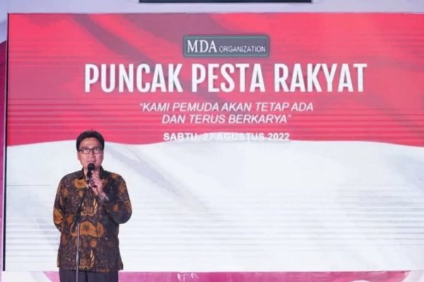 Hadiri Pesta Rakyat Barabaraya Selatan, Camat Makassar Ajak Warga Aktif di Lorong Wisata