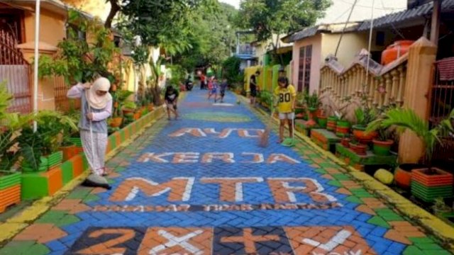 Camat Tamalate Pantau Giat Kerja Bakti di Maccini Sombala