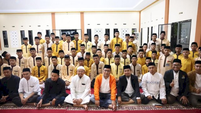 Silaturahmi di Pondok Pesantren Ibnu Qayyim, Danny Gaungkan Jagai Anakta